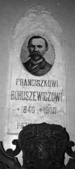 Franciszek Bohuszewicz - tablica od Przyjaciół w kościele w Żupranach genealogia kresy oszmiański